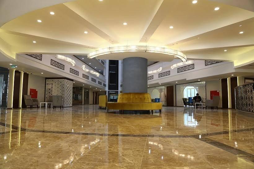 Grand Artvin Hotel Bagian luar foto